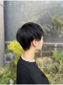 マッシュショート　ショートカット　ボーイッシュ女子