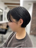 ショートボブ