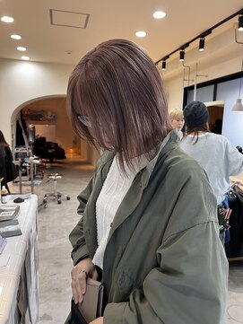 シム 千葉(sim) ピンクベージュとボブ stylist今井