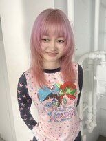 顔まわりカットウルフカットレイヤーカットベイビーピンクカラー