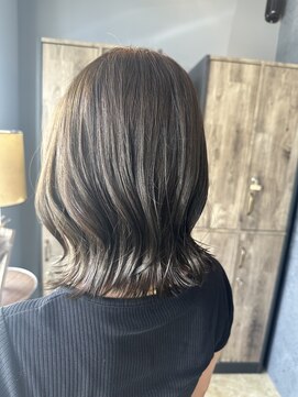 ヘアーループセラデザインワークス(Hair ruup Sela design works) オリーブベージュカラー
