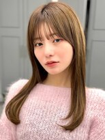 プラチナ(PLATINA) 薄め前髪ベージュレイヤーカットハッシュカットサイドバング