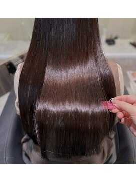 リー 尼崎(Lee) 髪質改善カラー艶カラートリートメントレイヤーカットハイトーン