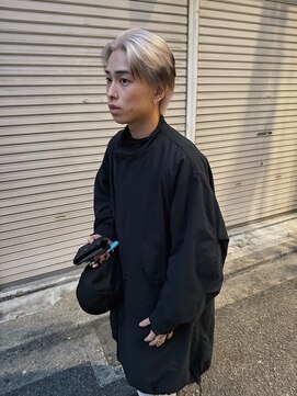 ハイセンス(HISENSE) メンズハイトーンカラーセンターパートニュアンスパーマ【GIA】