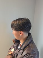 デンパツクラブ 美膳(DENPATSU CLUB)&nbsp;センターパート×テーパーフェード