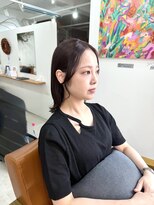 シーバイトリコ 市川(SEA by tricot) 大人ナチュラルな顔周りレイヤーミディ