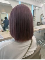 アヴァンス 箕面(AVANCE.) ぱつっとボブ×大人ピンクカラー