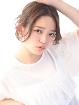 エマージュ 新宿(Emerge) ～ボブレングス～編みこみアレンジ～艶カール～