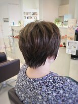 クール ヘアー ギャラリー 神明町店(COOL Hair gallery)&nbsp;顔まわり長めのショートヘア☆