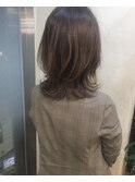 「アフロート鎌倉」ネイビーカラーくびれレイヤーミディ