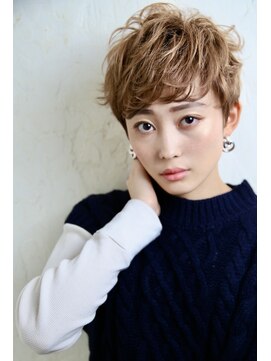 アール 西新井店(ar) 大人可愛い20代30代40代ナチュラル ひし形ショート丸みショート