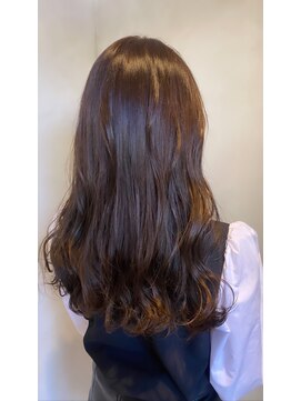 アース オーセンティック 関内店(EARTH Authentic) 20代30代