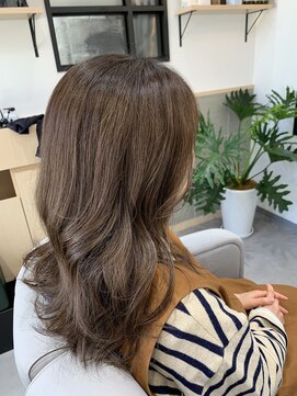 クレイドル(cradle) 大人エレガント☆厚みのあるロングスタイル