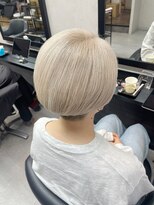 エンカウントバイマハロ 千葉(encount by mahalo)&nbsp;ホワイトベージュ