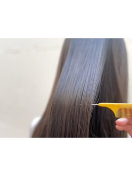 髪質とクセに合わせた施術で、理想のさら艶ストレートを叶えるなら【kokage】♪手触りの良い髪質を実現◎