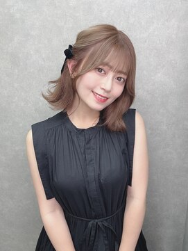 アンプル 天神店 ボブ　セルフアレンジ　簡単アレンジ　グレージュ　ミディアム