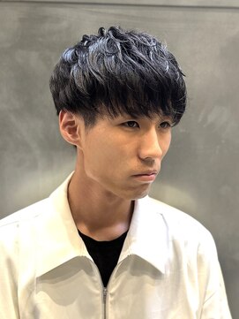 ノイセル(Noisyle) シャドウパーマナチュラルマッシュ