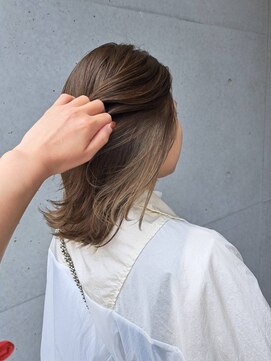 プラスティック プラスヘアーサロン(PLUSTIC +hair salon) インナーベージュ
