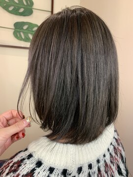 アフェクテュー 志度店(affectueux) 20代30代40代  オリーブカラー