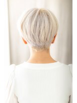 カバーヘア ブリス 大宮西口(COVER HAIR bliss) ダブルカラーホワイトブロンド刈り上げショートY大宮20代30代