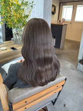 ティティ(TiTi) おすすめ春カラー！[TiTi_栗林れい]