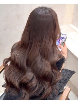 ベルダ 高槻(BELDAD) 前髪に合わせ/リフトレイヤー/ナチュラル/くびれ巻き/モテ髪