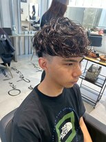 メンズサロン キング 高槻店(Men’s salon K!ng)&nbsp;波巻きツイストスパイラルパーマ/フェザーパーマ/眉毛/メンズ