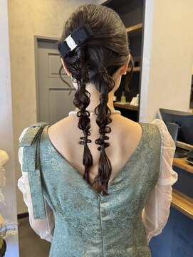 ニュートライズ(NEUTRIZE) 編みおろし ヘアセット 岡山 前髪カット 透明感カラー
