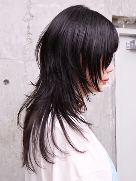 オーン 渋谷(OOn) ハイレイヤーウルフ