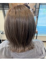 アリシアヘアー(ARISHIA hair)&nbsp;外ハネレイヤーボブ×透明感カラー