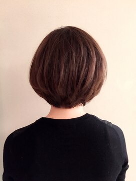 ロンド 銀座(Lond) ラフなワンカールショートボブ☆ 担当川上功介