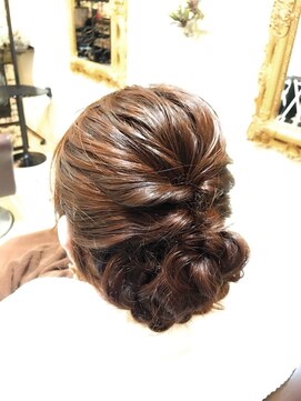 フレイム ヘア(FRAME hair) パーティーアップ