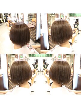 ミックスカール(Mixcurl) 夏に向けて涼しい前下がりのボブ！