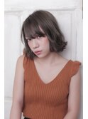 グレージュ×切りっぱなし外ハネボブ　アースカラー