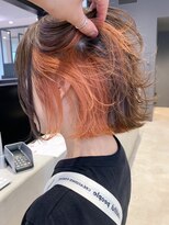 アイティー バイ アルバム 中野店(IT by ALBUM) インナーオレンジベージュ_耳かけウェーブパーマ_ba280822a