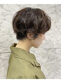 くびれショート×こなれパーマ