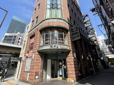 ホワイティ梅田泉の広場直結♪