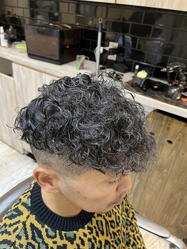 グルーマーズトウキョウ(GROOMER/S TOKYO) スペインカール GROOMERS TOKYO 太田