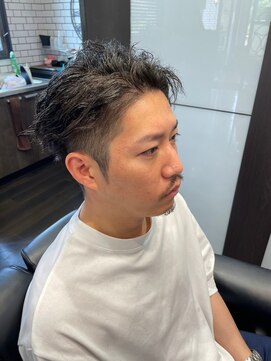 ヒロザバーバー(HIRO THE BARBER) ツイストスパイラル