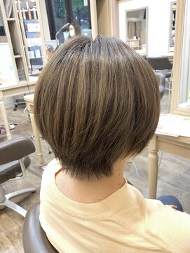 アルターリール(aL ter Rire) 切りっぱなしボブ/エアリーロング/美髪/ピンクブラウン/福原遼華