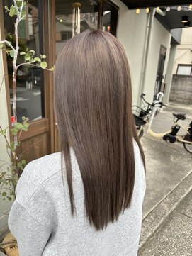 ラソ バルコ(LAZO barco) 少しくすんだベージュカラー　最新注目の再整カラー！