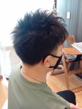 バーバー美容室 モーニング(morning)の写真/【朝5時から営業】出勤前・朝活のメンズに人気★BARBER美容室　morningで"有意義な朝の30分"を―。
