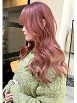 ラ キング(LA KING)&nbsp;ウルフカットイメチェンホワイトブロンド外ハネボブ美髪