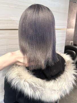 エルバイラビス 大宮(elu by lovis) 《高瀬寛菜》ダークグレージュ/大宮/韓国/埼玉/ケアブリーチ