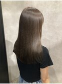 イルミナグレージュ