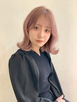 アンニュ(annuy)&nbsp;シースルーバング ピンクベージュ ハイトーンカラー ブリーチ