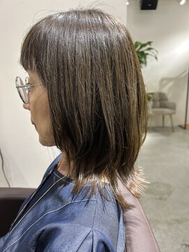 アトレ 福岡大名店(attrait) まとまり重視の艶感くびれミディ