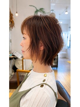 タイム(Time) 大人可愛い 軽やかレイヤーボブ