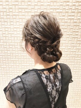 オリーブスバイネオリーブ(Olive's by neolive) 【新宿 Neolive】☆編み込みパーティスタイル☆