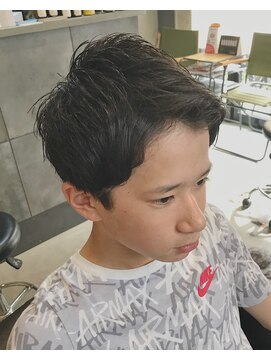 ヘアアイラッシュ リベット(hair eyelash RIVET) 好感度×アップバングショート